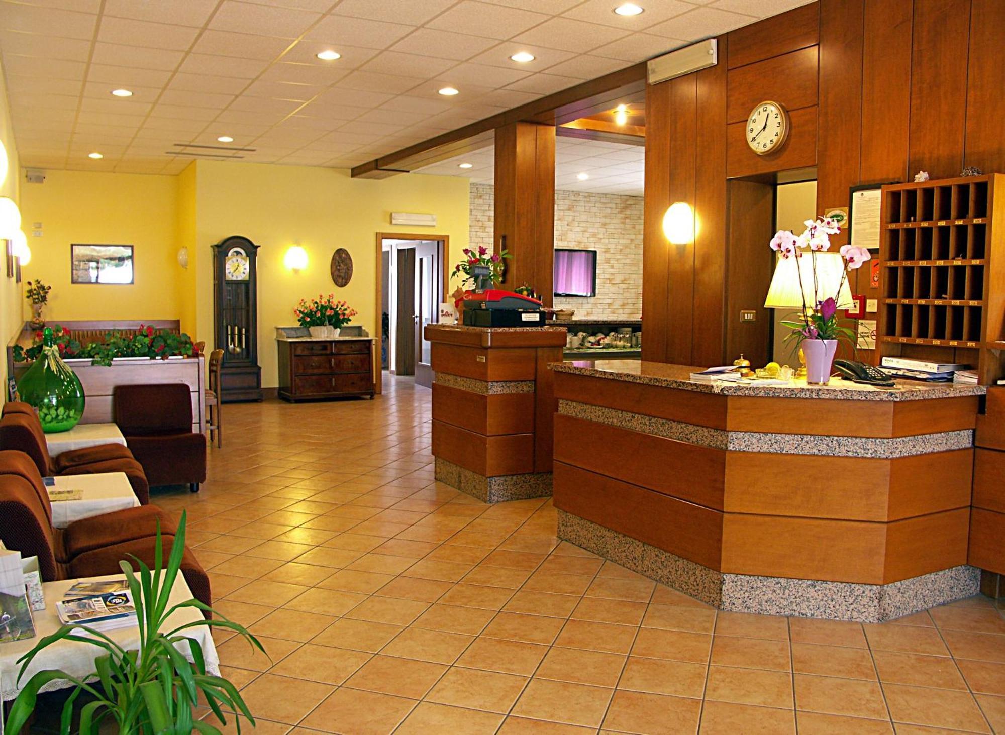 Hotel Villa Clara توربولي المظهر الخارجي الصورة