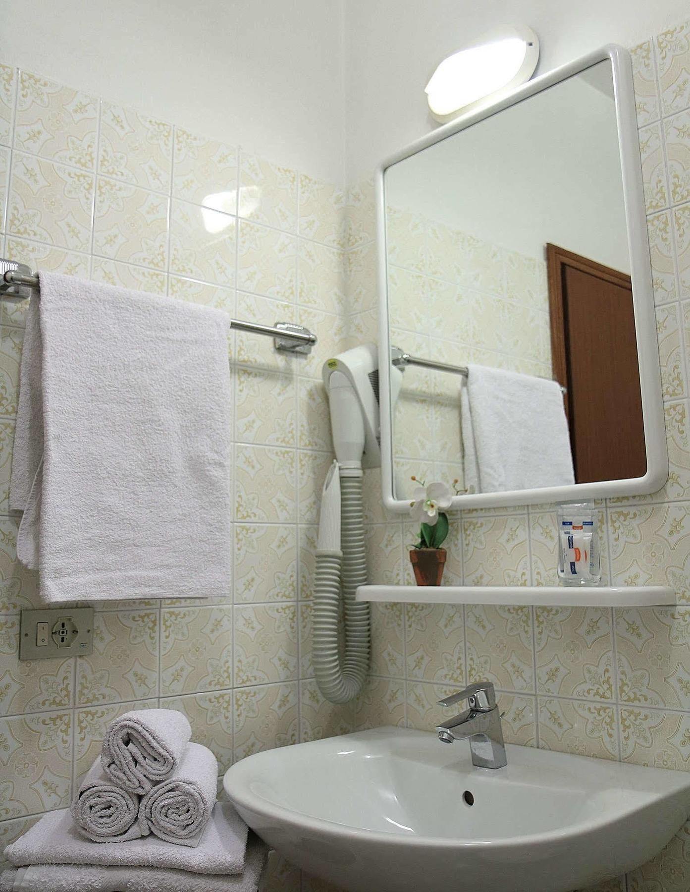 Hotel Villa Clara توربولي المظهر الخارجي الصورة